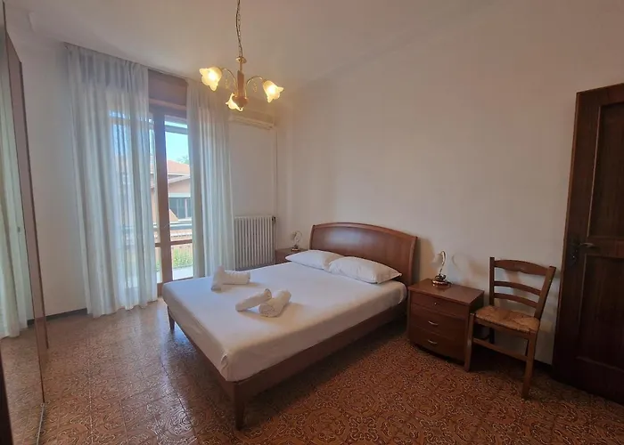 Fuoriporta Affitti Brevi - Giovenale Piccolo * 파르마